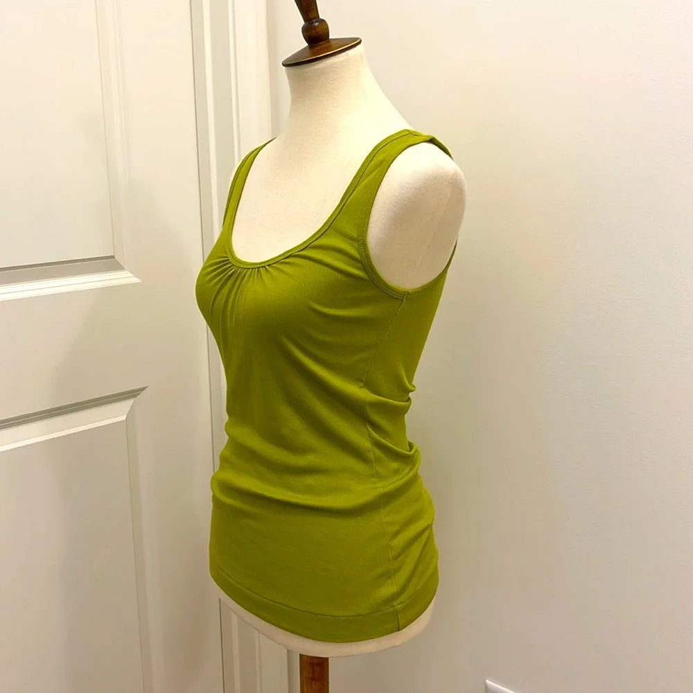 Banana Republic Top - Picture 2 of 5